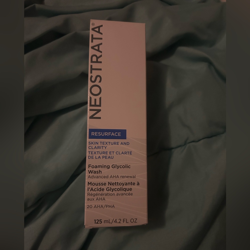 Neostrata resurface foaming glycolic wash